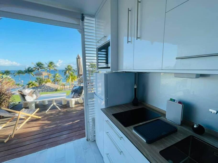 Le Bo Studio - Logement Standing Vue Mer & Piscine Le Diamant Exterior photo